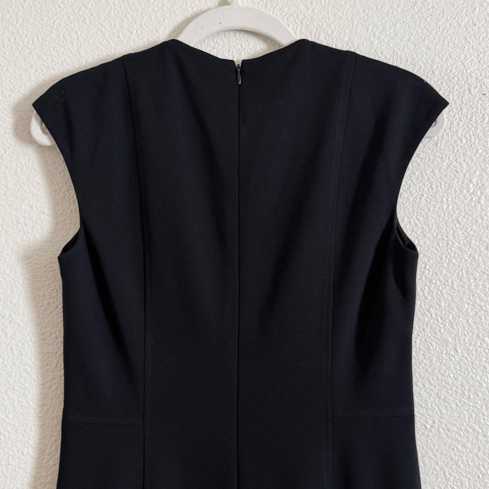 Akris punto Cap-Sleeve Zip-Front Seamed Dress, Black Sz 6 - Picture 12 of 16